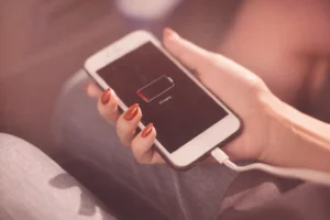 Lire la suite à propos de l’article Evènement : « Ce qui me vide le plus en tant que maman (et comment je m&rsquo;en suis libérée) »